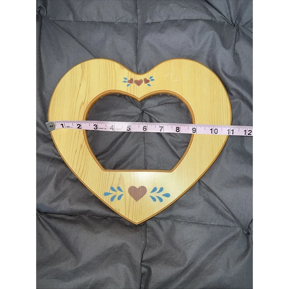 Vintage 80s Wooden Heart Wall Photo Frame Brown Country Hearts Love Decor Taiwan